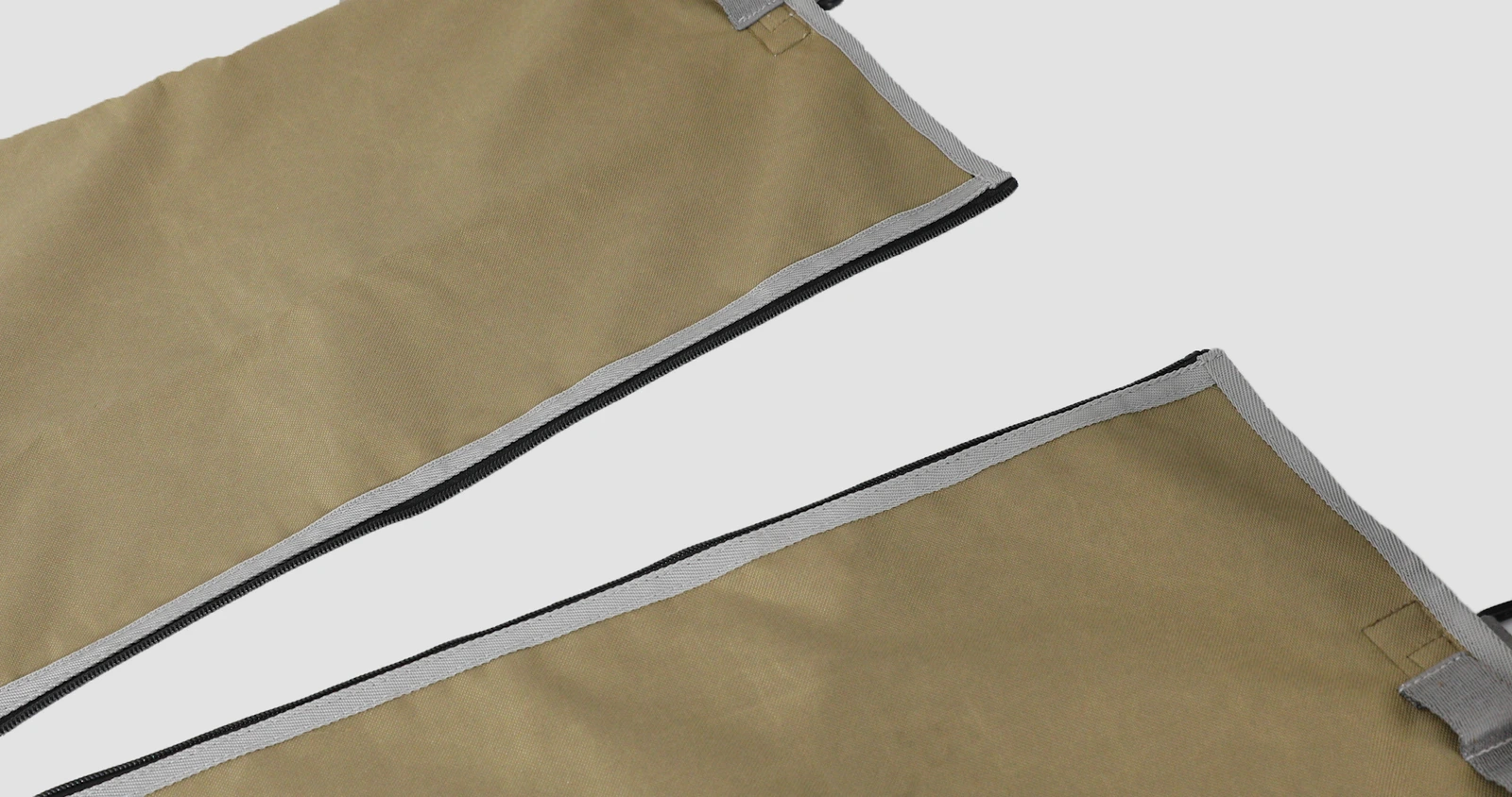 Close-up of zipper joining the mat panels